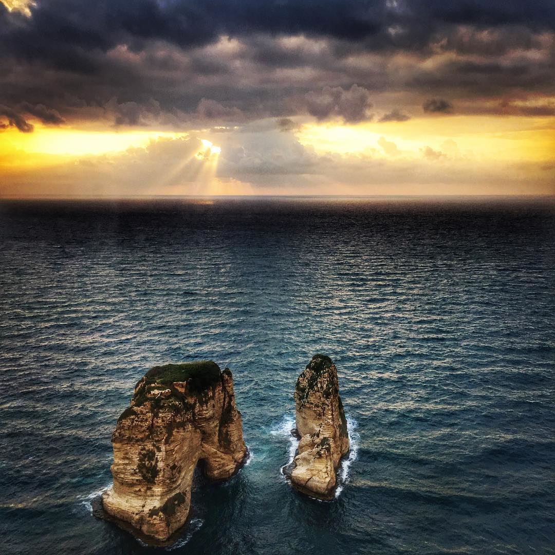 Good morning Beirut ❤️  beirut  love  lebanon  lebanontimes ... (Raouché)