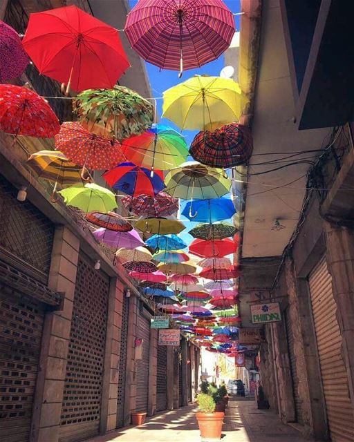 Good morning igers ☂🎊🌂 zahle  lebanon  livelovezahleh  livelovebeirut ... (Zahlé, Lebanon)