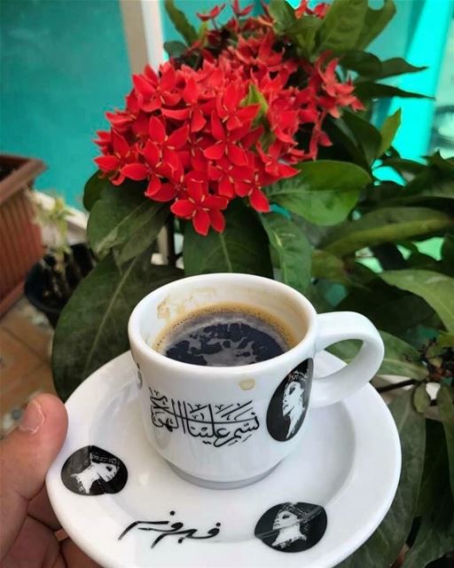 Good morning. morning coffee fairouz customize cup flowers photooftheday... (`Ajman, ʻAjman, United Arab Emirates)