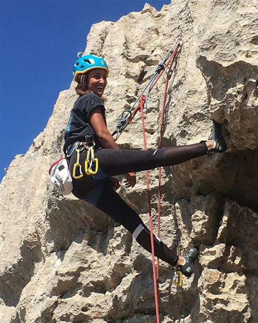 Happiness after finishing her first lead climb!!@pamepinoke... summer...