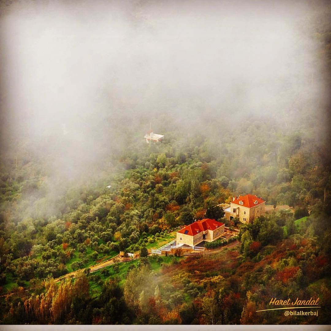  haretjandal  chouf  lebanon  livelovelebanon  naturephotography ... (Haret Jandal, Mont-Liban, Lebanon)
