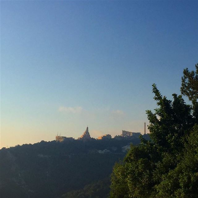  Harissa  whatsuplebanon  instalebanon  capture  trees  nature  naturegram...