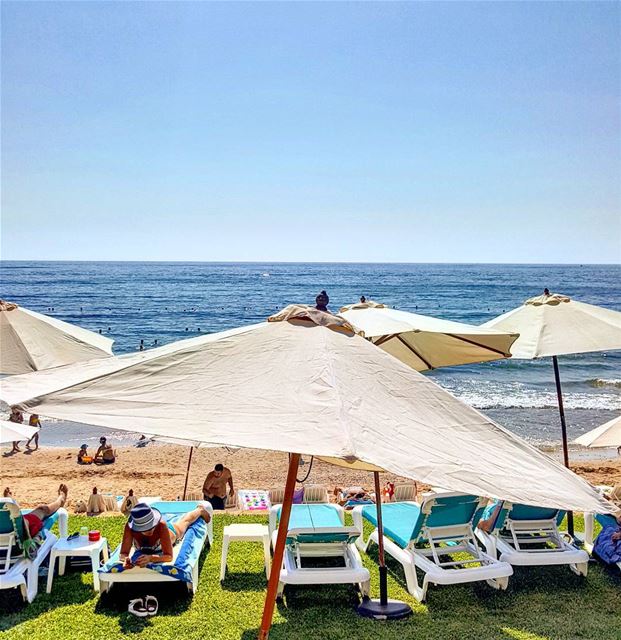 Hello 👋 Beach anyone?? 🏖 bestofleb livelovebyblos mycountrylebanon... (Ocean Blue)