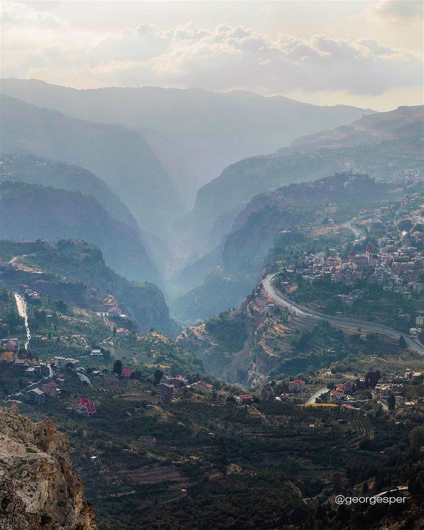 Holy Valley of Lebanon [Kadisha Valley] 🇱🇧.... globalcapture ... (Cedars Mountains)
