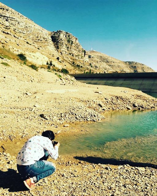 I walk I lookI see I stopI photograph. morning mountain  farayalovers... (Chabrouh-Faraya)