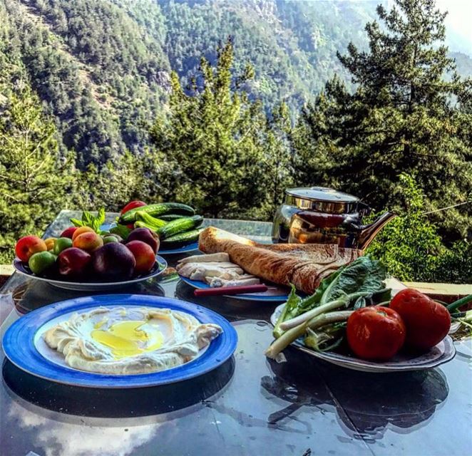 I want something just like this 🌼🤩📸 @mon_eclat  morning breakfast... (Uphill Chouwen)