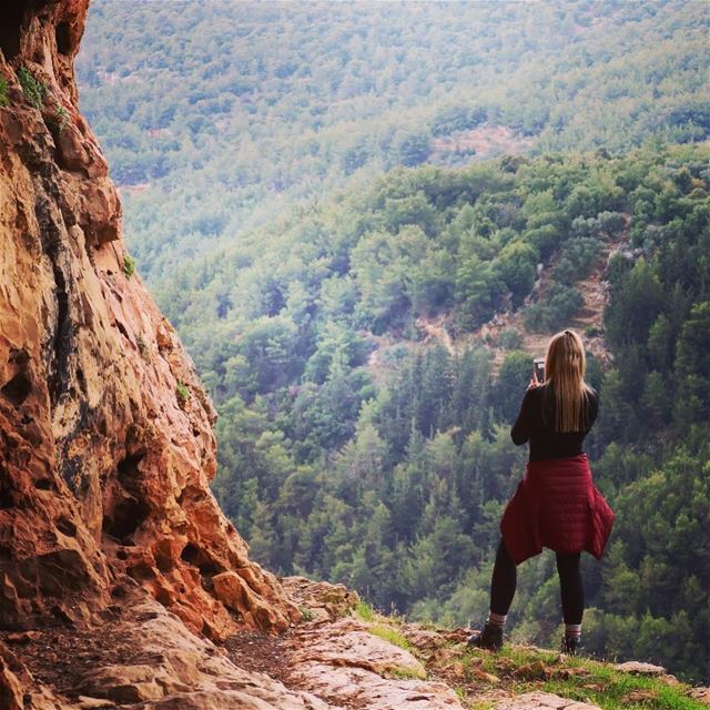 If you want to know where your heart is look to where your mind goes when... (Miziâra, Liban-Nord, Lebanon)