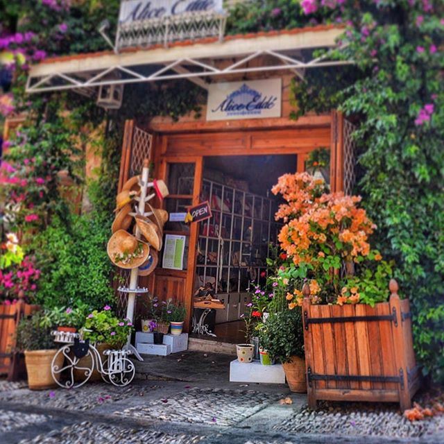 "It's the little charming places you find 💐 livelovebyblos by @sara_eldana