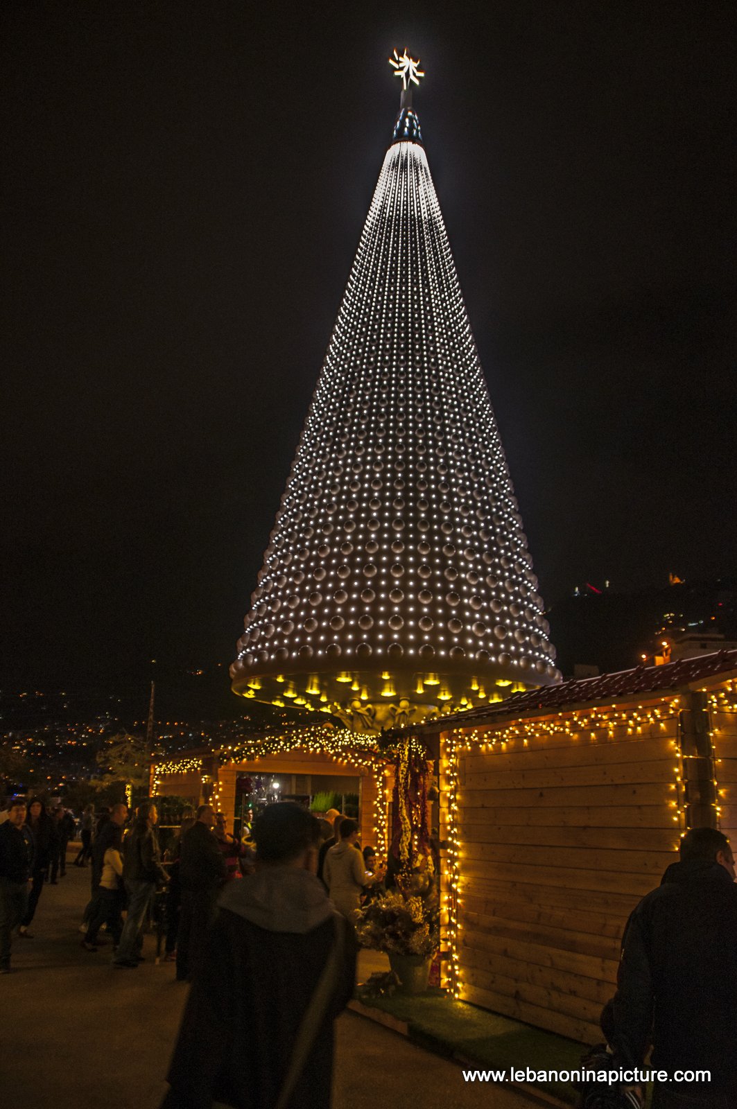 Jounieh Christmas Tree and Christmas Festival 2017 (Jounieh Lebanon)