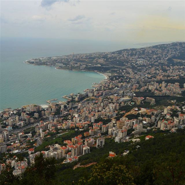  jounieh  livelovelebanon  livelovejounieh  RoyALKhouryPhotography  sea ... (Joünié)