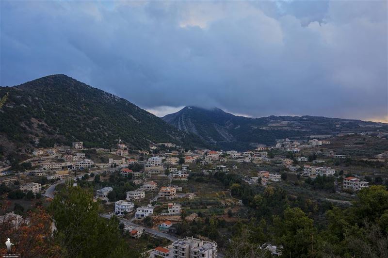 Just like the weather, people change 👌 instalebanon  livelovenature ... (Chouf)