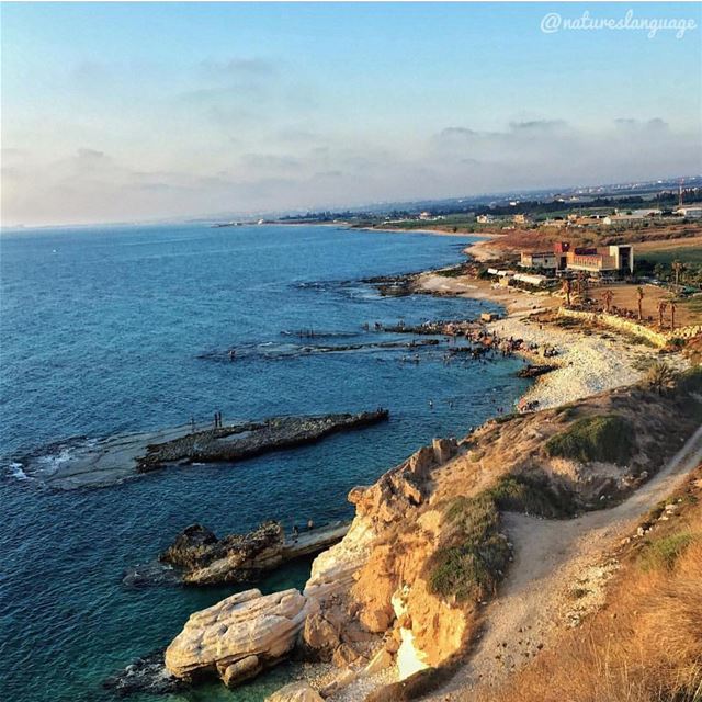 Just look at the beauty around you 😍❤️...Photo by: @natureslanguage .... (Naqoura)