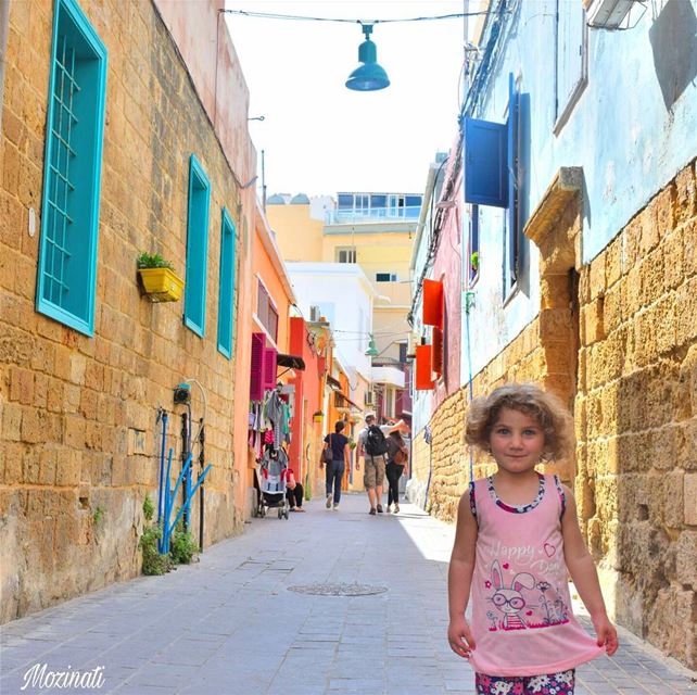  kids livelovetyre like4follow likeforlike l4l like4like streetshot... (Tyre, Lebanon)