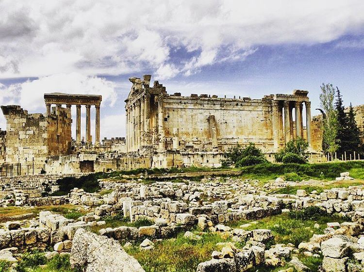  lebanese  lebanese  lebanon_hdr  lebanon  ig  landscape  roman  temple ...