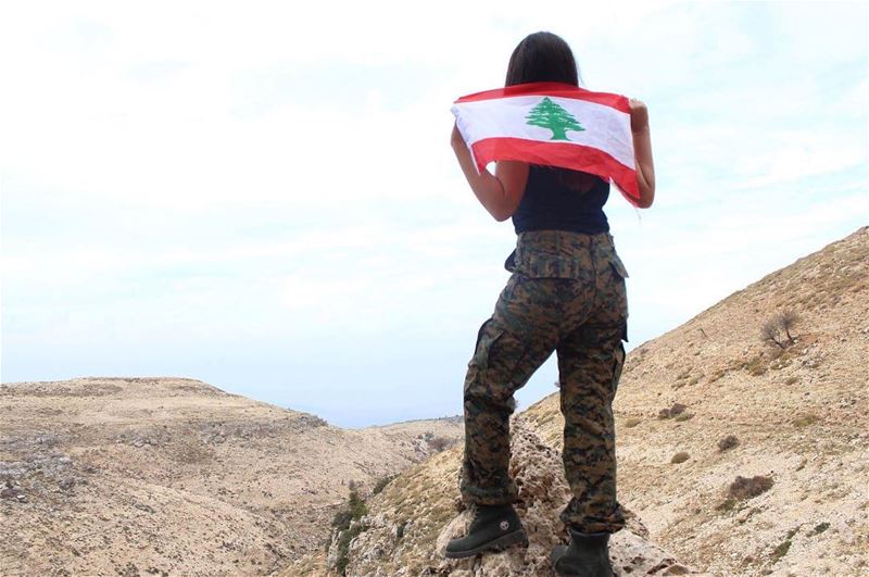 🇱🇧 lebaneseflag  lebanonpassion  mylebanon  livelovelebanon ... (Sawaki - Meziara)