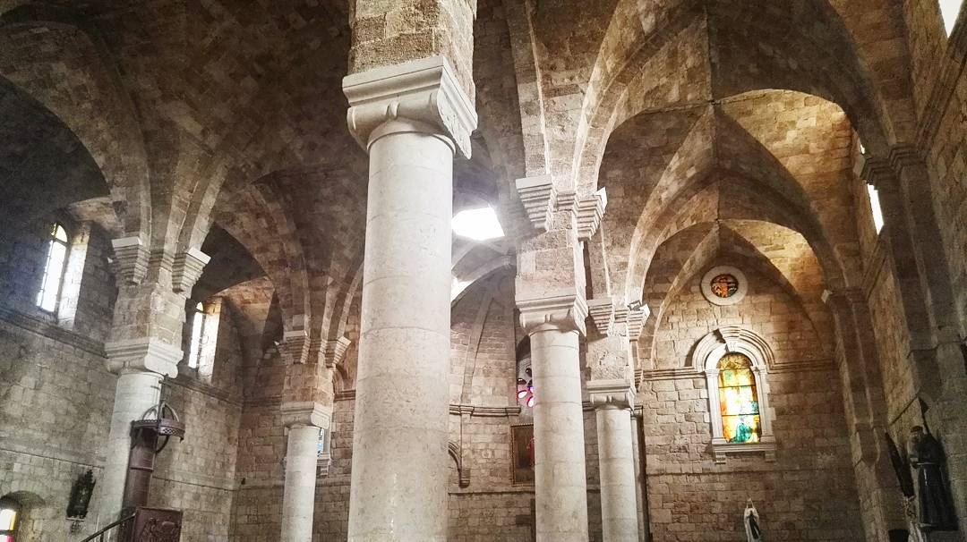  lebanon  architecture  church  batroun  summer  christianity  interior ... (Batroûn)