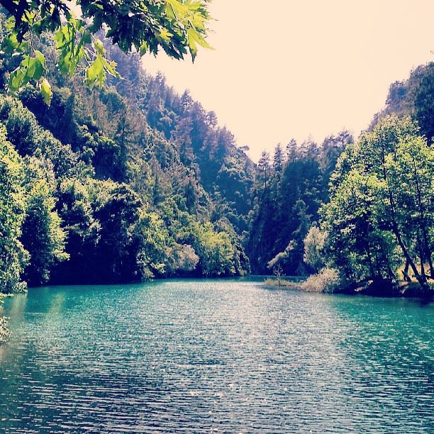  lebanon chouwen blue water...