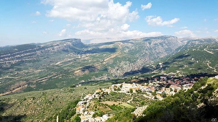  lebanon  douma  village  view  mountains  sky  livelovelebanon ...