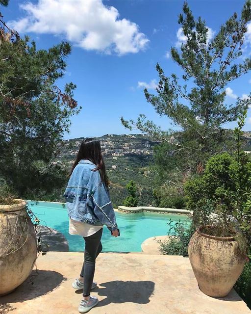 💙💙💙.. lebanon spring vacation daughter  love enjoy  pool... (Lebanon)