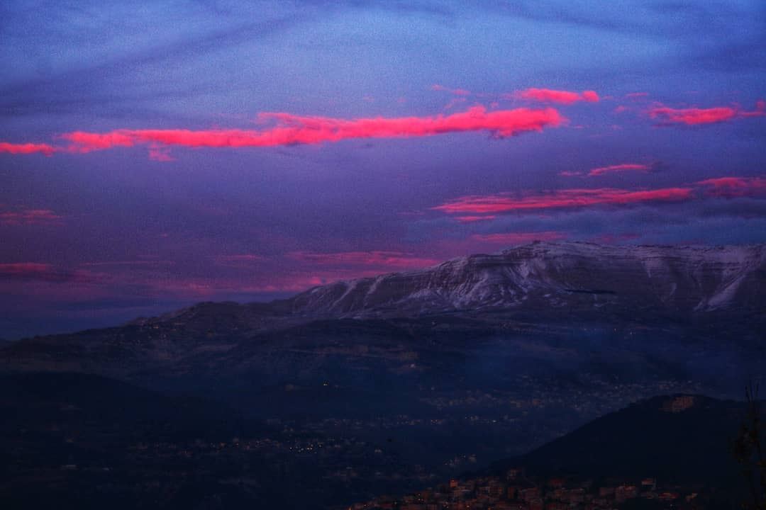  lebanon  sunset  mountains  scenery  sunsets  sunsetlovers  sunsetporn ... (Mount Sannine)