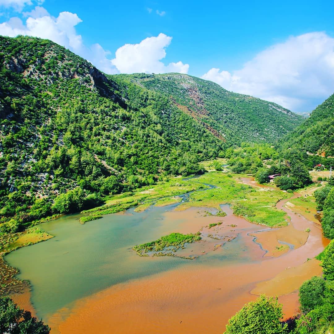 Let the river be your guide🌲🌲🌲🌲🌲🌲🌲🌲🌲🌲🌲.Follow @PROMAXSPORTS... (Ouyoun El Samak Waterfalls)