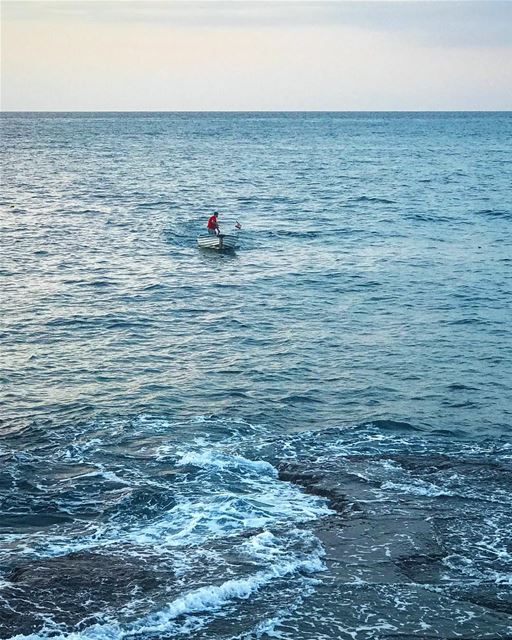 Let the sea 🌊 Set you free ✨Good morning from 🇱🇧 @beirutpage @visitbei (Beirut, Lebanon)