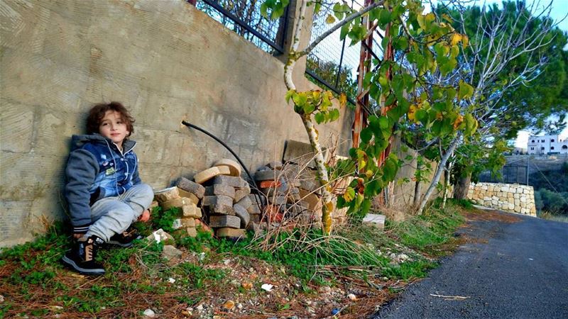 Little Boy 💙Photo taken by @places.faces group admin @hussein.fwz 📷... (Ghassaniyah, Al Janub, Lebanon)