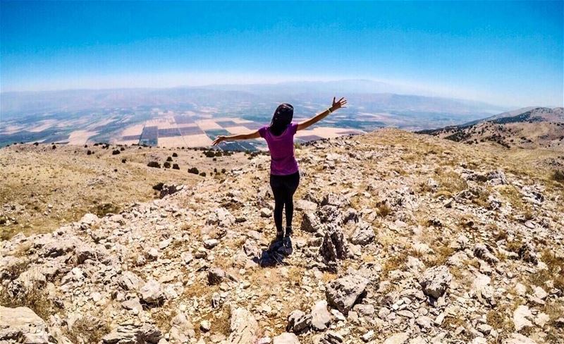 Live your life with arms wide open💥Credits📸: @louaynemerkabalan (Shouf Biosphere Reserve)