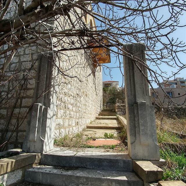  livelovelebanon  Lebanon  lebanon_hdr  hd_lebanon  ig_lebanon ... (عين عار Ain Aar)