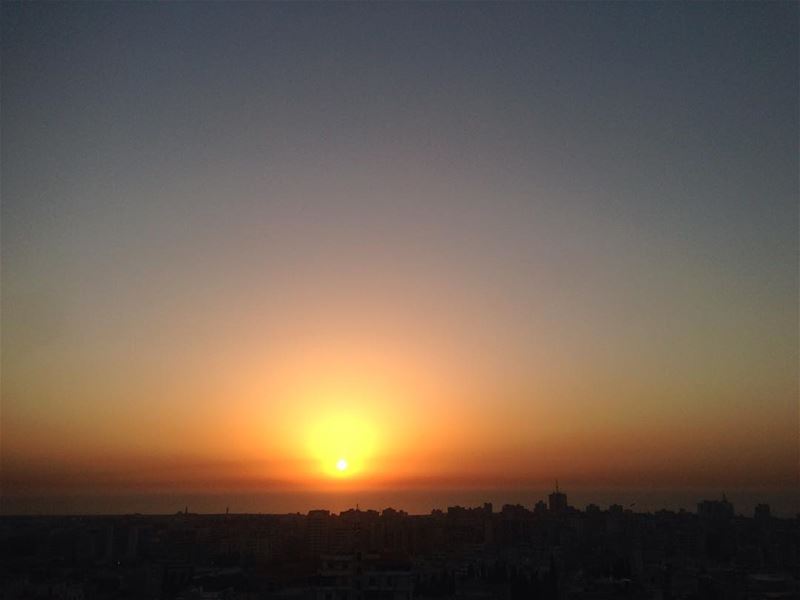  livelovetyre  livelovebeirut  livelovesunset  sunsetinlebanon  sunset ...