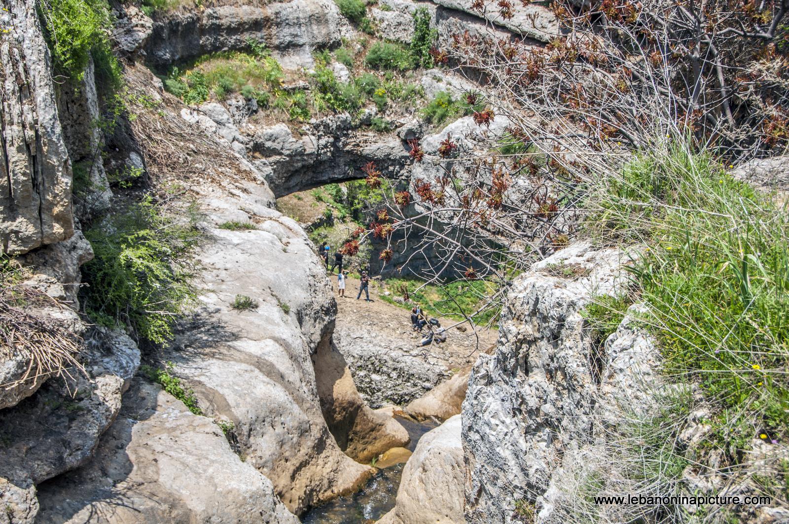 Looking Through - The 3 Bridges Waterfall and Sink Hole Called Belou3 Bal3a (Chatine, Lebanon)