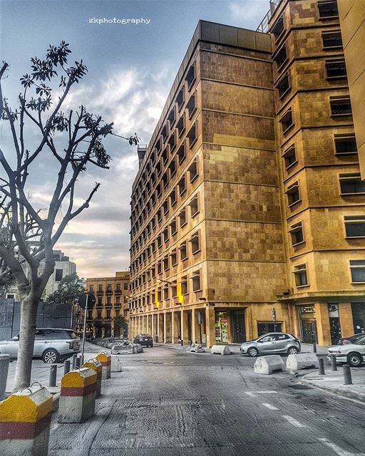 Love comes unseen; we only see it go. *Henry Austin Dobson *... (Downtown Beirut)