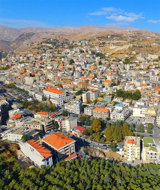 Love you gorgeous Zahlé 🏠🌳💚.. zahlé  livelovezahleh  livelovebekaa ... (Zahlé, Lebanon)