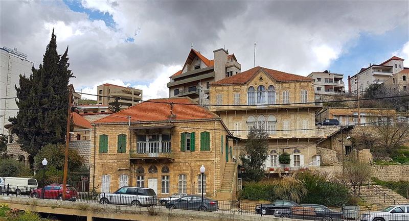 Lovely city zahle. zahle zahleh lebanon oldhouse زحلة لبنان (Zahlé, Lebanon)