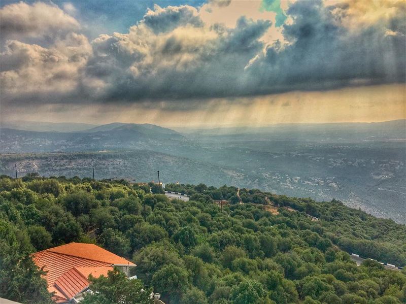 May your week be blessed🍃 (Miziâra, Liban-Nord, Lebanon)