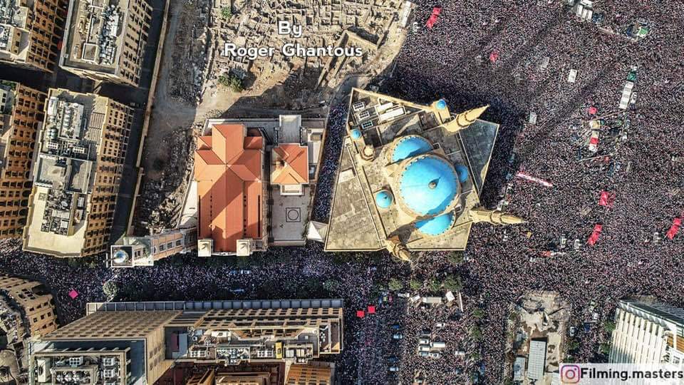 More than 1 Million and 700,000 People were saying no Today - النافذة لا تسع الشعب - لبنان ينتفض