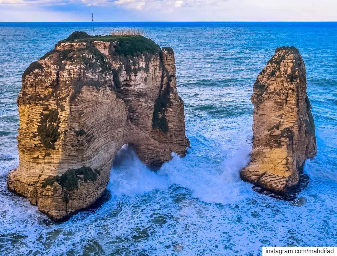 🌊🌊....... morning Beirut Lebanon sky sea clouds pysglb prestorm... (Beirut, Lebanon)