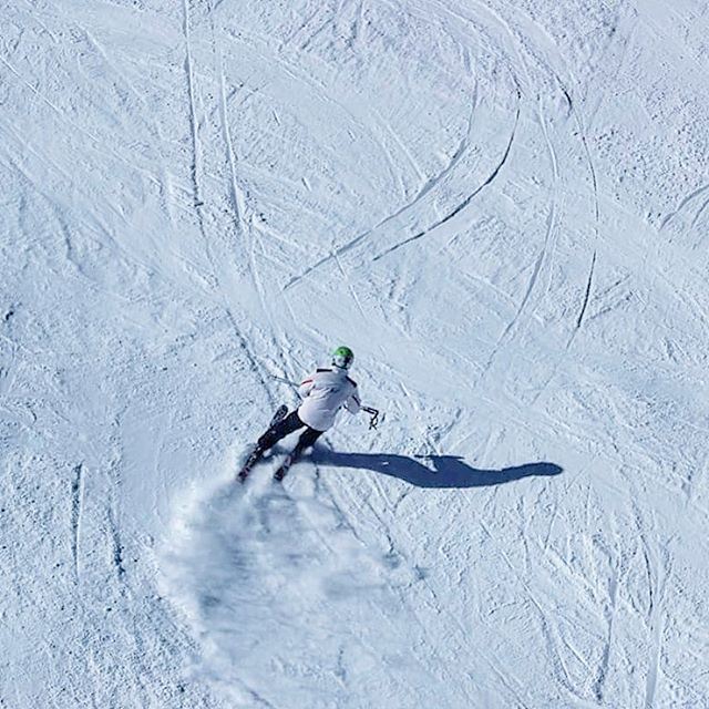 Morning ✌🏻️.. adrenaline  morning  ski  sport  snow  lebanon ... (Lebanon)
