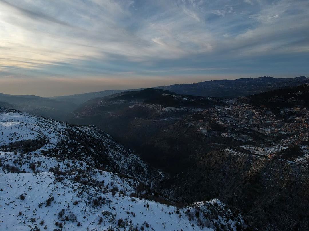 Mountain View 🗻💙  natgeoyourshot natgeolebanon beirut livelovebeirut ... (Mount Lebanon Governorate)