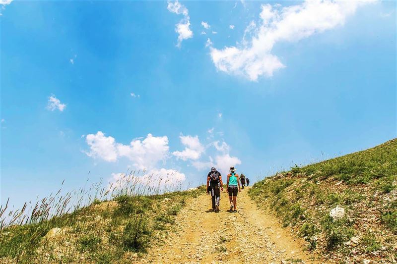 Mt Kneisse, Falougha. . . . . . . . . ... (Falougha, Mont-Liban, Lebanon)