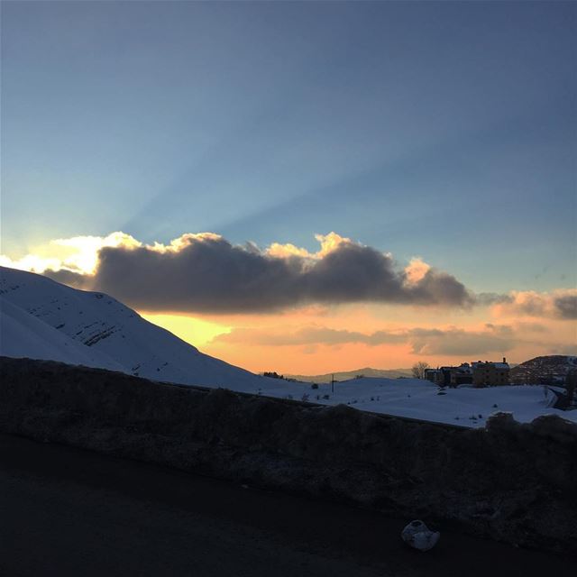 My country does not need to be filtered❄️✨ livelovelebanon  lebanon ... (Faraya Mzaar)