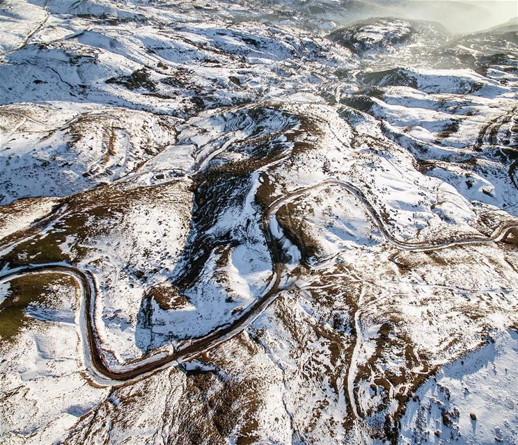 My way or the Highway !📍Sannine, Mount Lebanon, Lebanon | 2017..━ ━ ━... (Matn District)