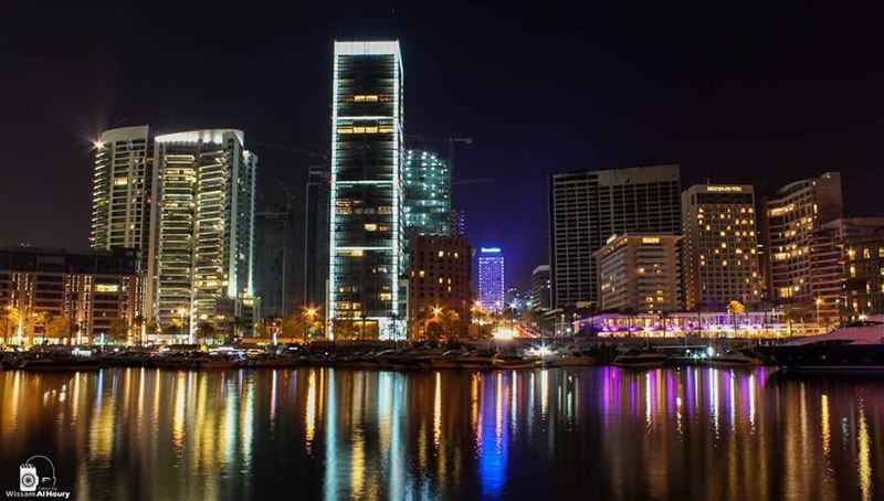  nightphotography nightphoto night longexposure beirut beirutcity... (Saint-George Hotel,Yacht Club & Marina)