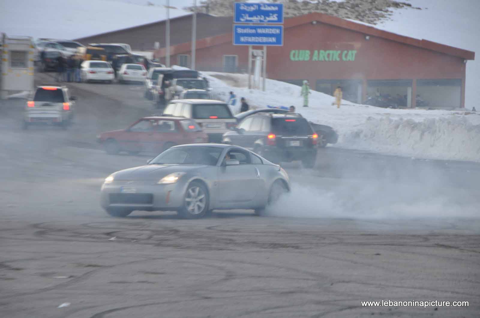 Nissan Drifting in Piste Warde Kfardebian Faraya (Winter 2012)