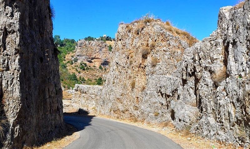 Not all corners are created equal...  roadtrip  instaroads ... (Wadi Qannubin, Liban-Nord, Lebanon)