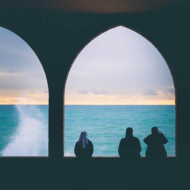 Nuns enjoying the view 🌊 (Phoenicien Wall)