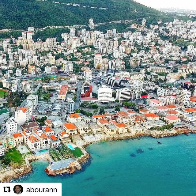 O maravilhoso litoral de Jounieh e o azul turquesa do Mediterrâneo para... (جونية - Jounieh)