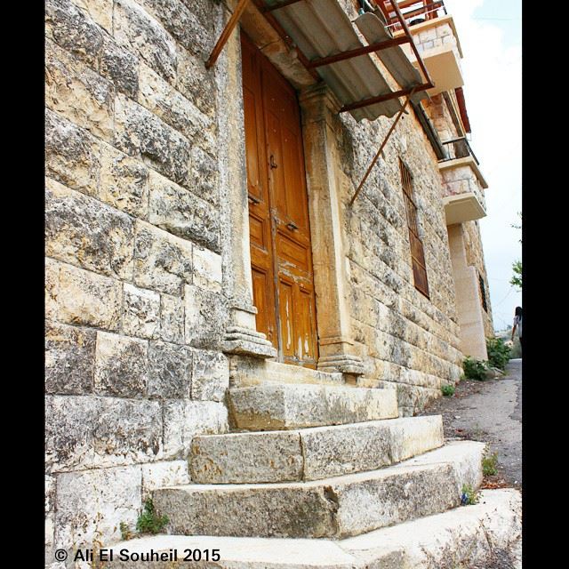  old  lebanese  house  architecture  door  lebanon  colorful ...