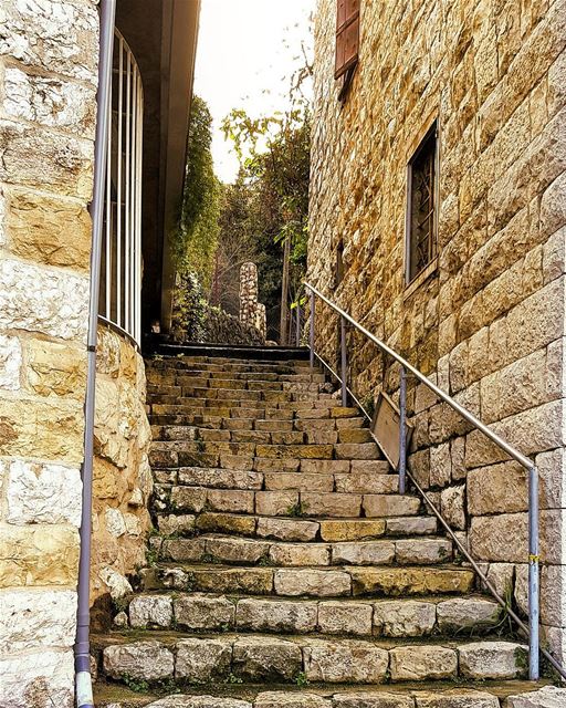 Old stairways often hide the most interesting stories in villages 🛤🏡🏘 ... (Mount Lebanon Governorate)