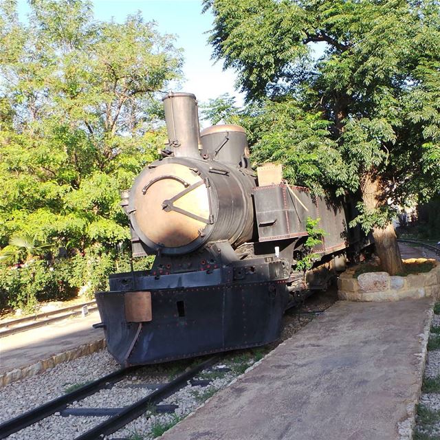 Old train. old train zahleh zahle lebanon railway tree green photography... (Zahlé District)